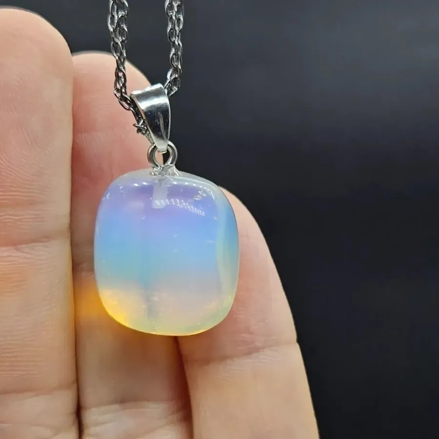 1,5cm%20Mavi%20Opal%20Taşı%20Doğal%20Taş%20Oval%20Kolye%20Ucu