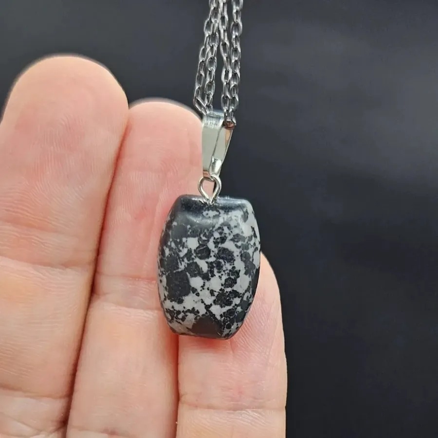 1,5cm%20Karlı%20Obsidyen%20Taşı%20Doğal%20Taş%20Oval%20Kolye%20Ucu