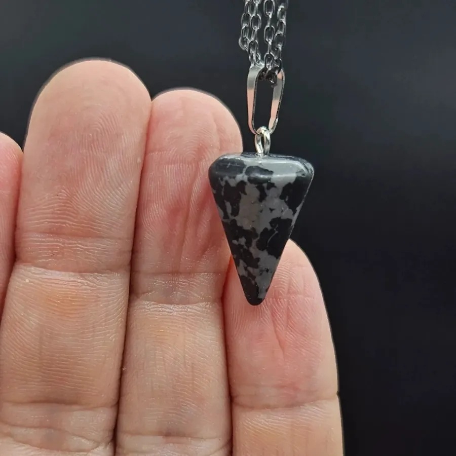 2x3cm%20Obsidyen%20Doğal%20Taş%20Piramit%20Kesim%20Antrasit%20Pandül