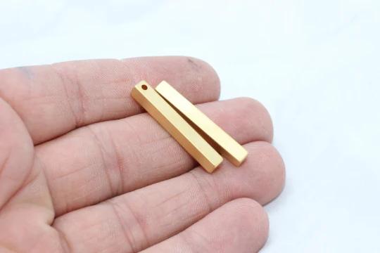 24 K Mat Altın Kaplama Bar Charm, Çubuk Kolye Ucu