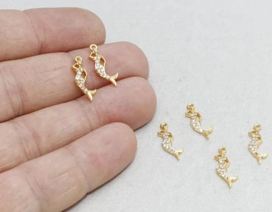 24k Altın Kaplama Beyaz Zirkon Taşlı Deniz Kızı Charms,