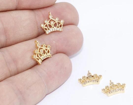 24k Altın Kaplama Beyaz Zirkon Taşlı Parlak Taç Charms,