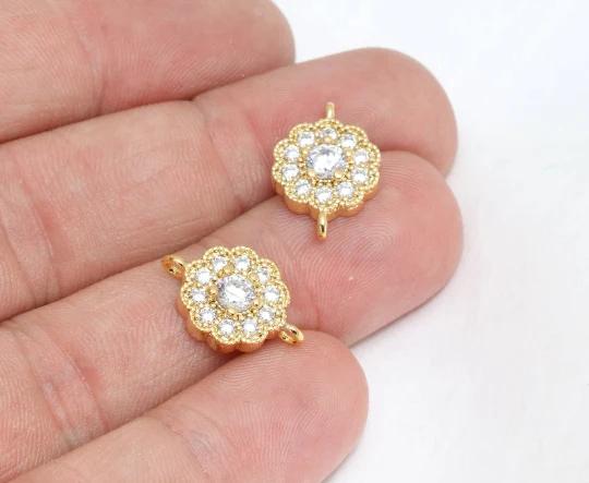 24k Altın Kaplama Beyaz Zirkon Taşlı Çiçek Charms,