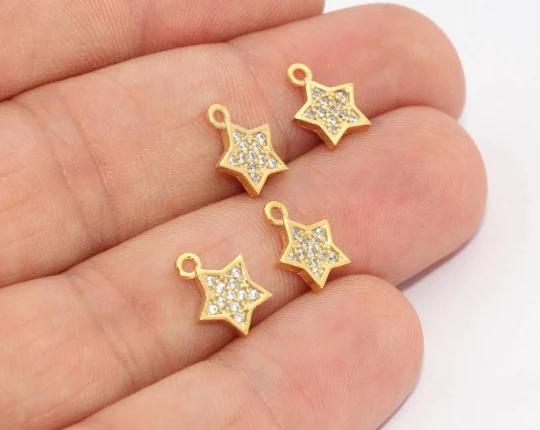 24k Altın Kaplama Beyaz Zirkon Taşlı Yıldız Charms,