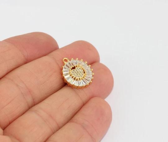 24k Altın Kaplama Beyaz Zirkon Taşlı Kalpli  Halka Charms,