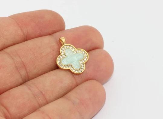 24k Altın Kaplama Beyaz Mavi Zirkon Taşlı Çiçek Charms,