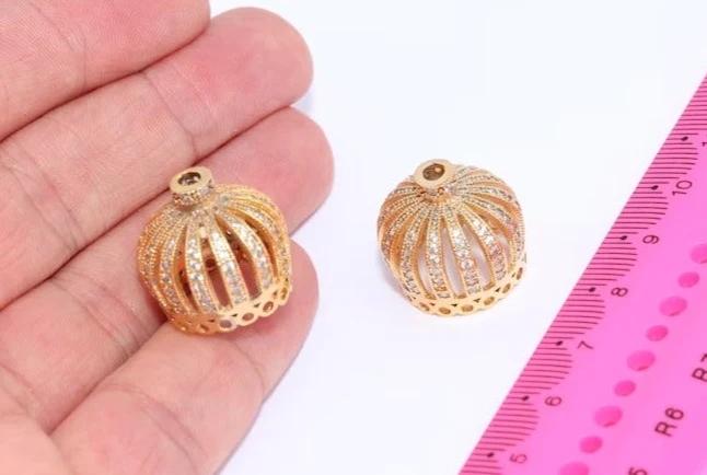 24k Altın Kaplama Beyaz Zirkon Taşlı Top Sallantı Charms,