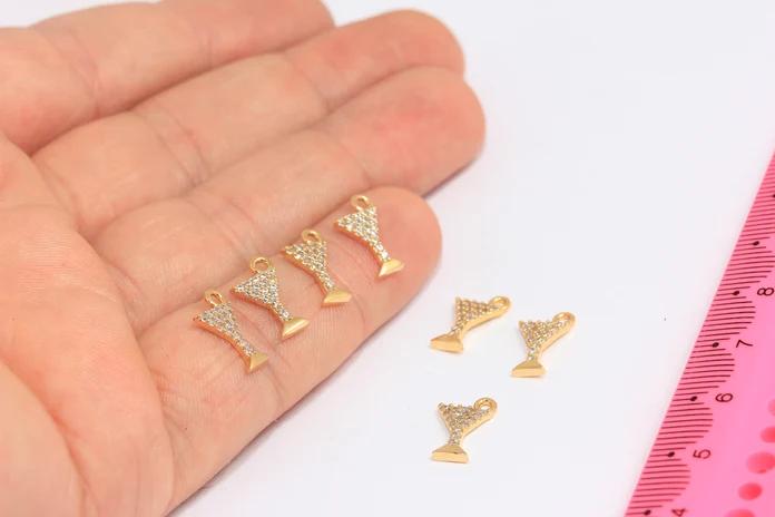 24k Altın Kaplama Beyaz Zirkon Taşlı  Kadeh Charms,