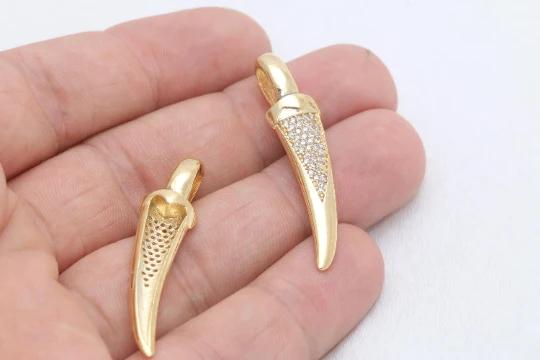 24k Altın Kaplama Beyaz Zirkon Taşlı Fildişi Charms,