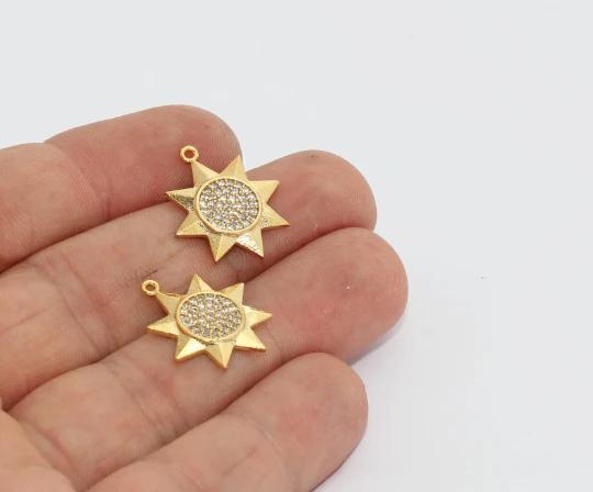 24k Altın Kaplama Beyaz Zirkon Taşlı Güneş Charms,