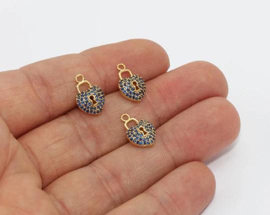 24k Altın Kaplama Lacivert Zirkon Taşlı Kilit Kalp Charms,