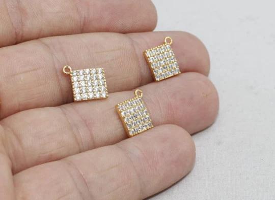 24k Altın Kaplama Beyaz Zirkon Taşlı Kare Charms,